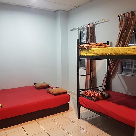 Matahari Lodge Kuala Lumpur Buitenkant foto